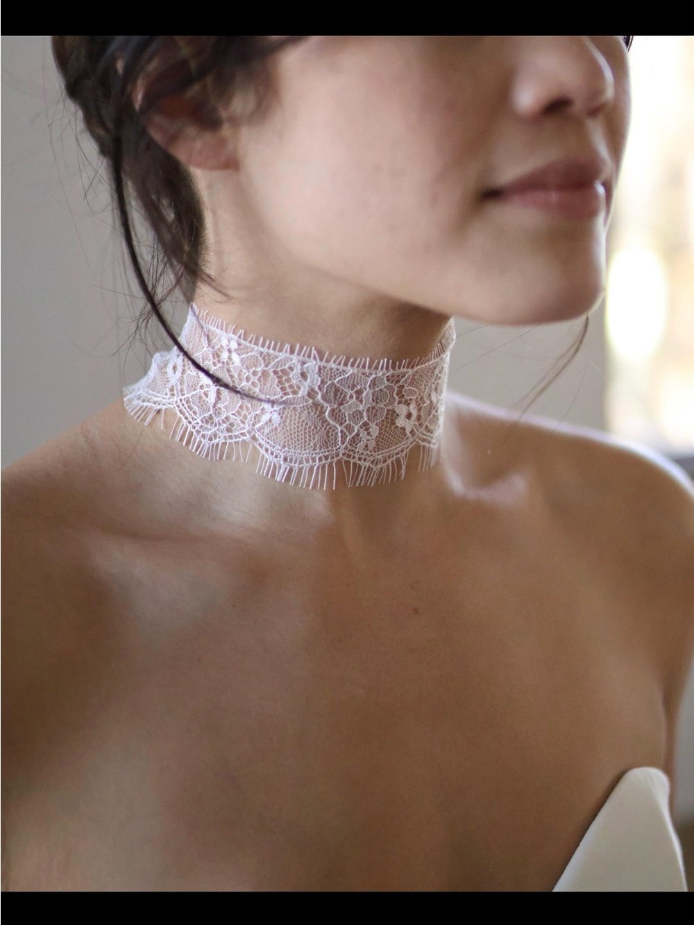 Delicate White Lace Choker Necklace - Women Jewelry